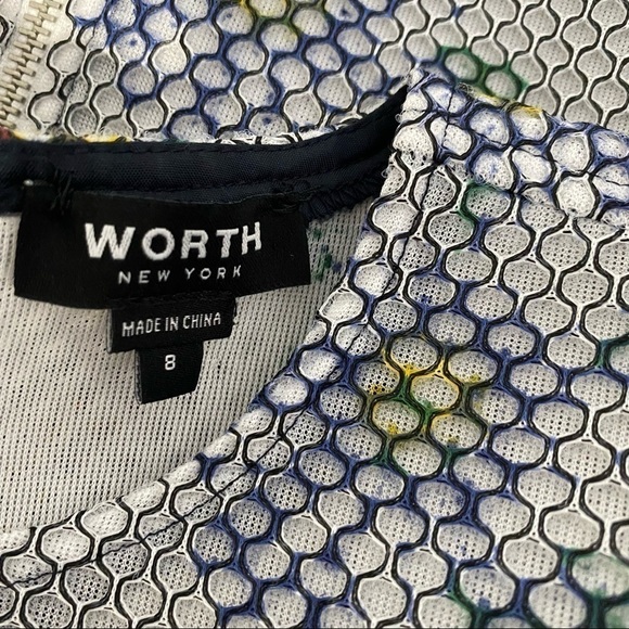 WORTH Mesh Floral Boxy Cropped Top 8 - Picture 5 of 7